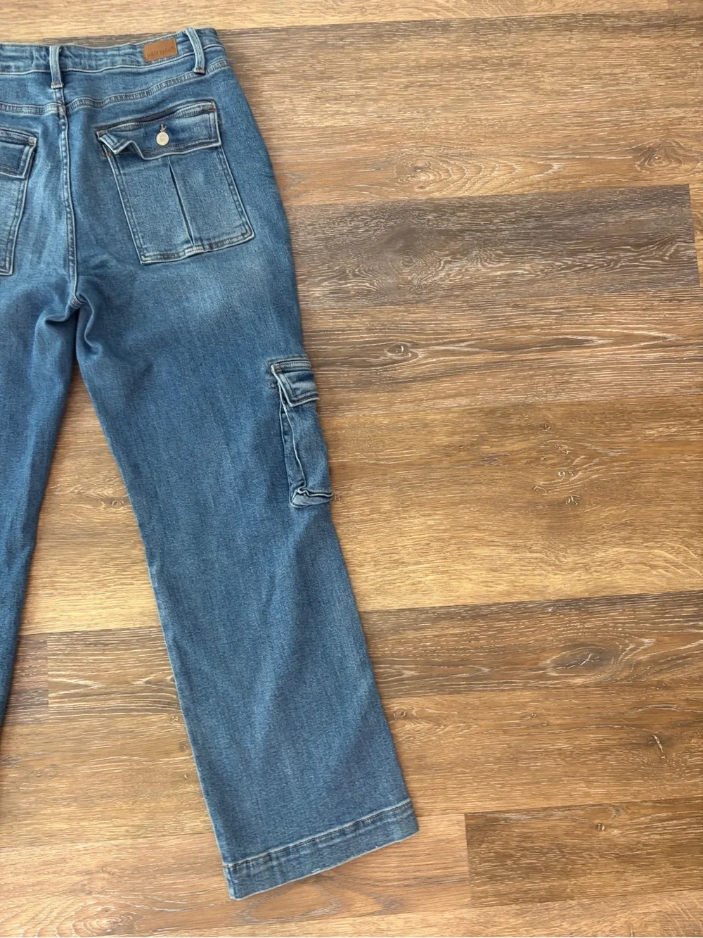 JUDY BLUE Wide Leg Cargo Jeans size 15/32
